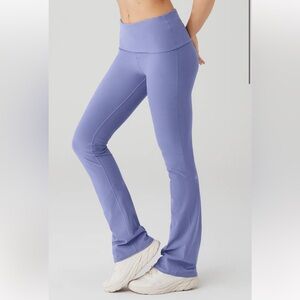 ALO Alosoft Low-Rise Foldover Bootcut Legging Infinity Blue